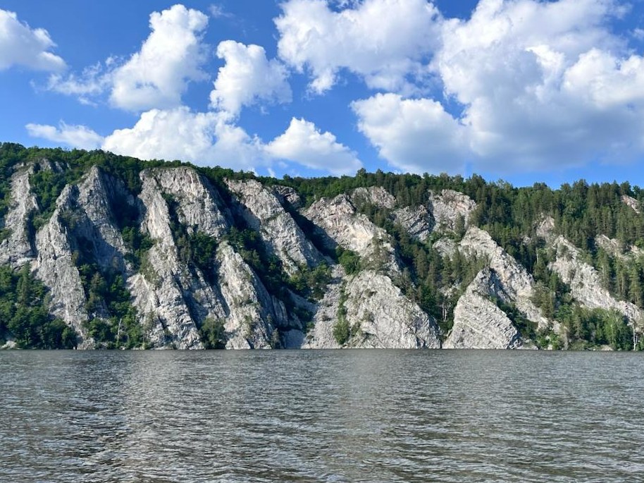 гора Кунай
